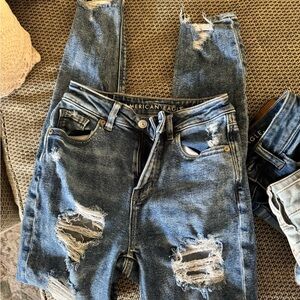 American Eagle Distressed Blue Jeans